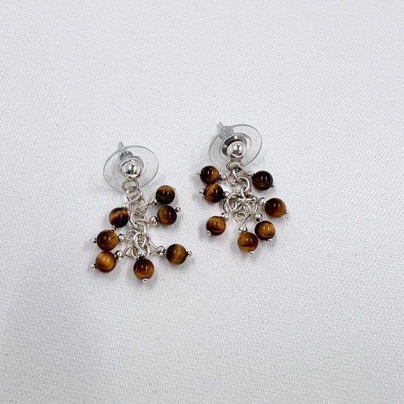 NWOT - Silver Tone Cats Eye Cluster Post Earrings - Picture 3 of 5